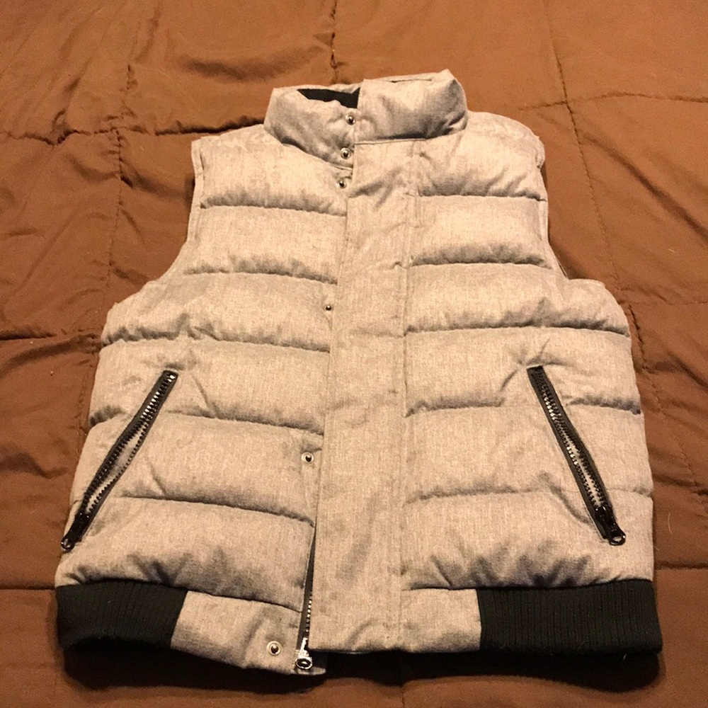 GapKids boys puffer vest